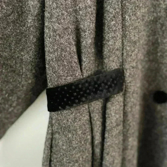 Rothschild Vintage 100% Wool Coat Girls Size 6X Gray with Black Velvet Trim - Picture 6 of 15